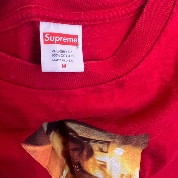 Supreme— Excellent used condition Size M - Picture 3 of 3